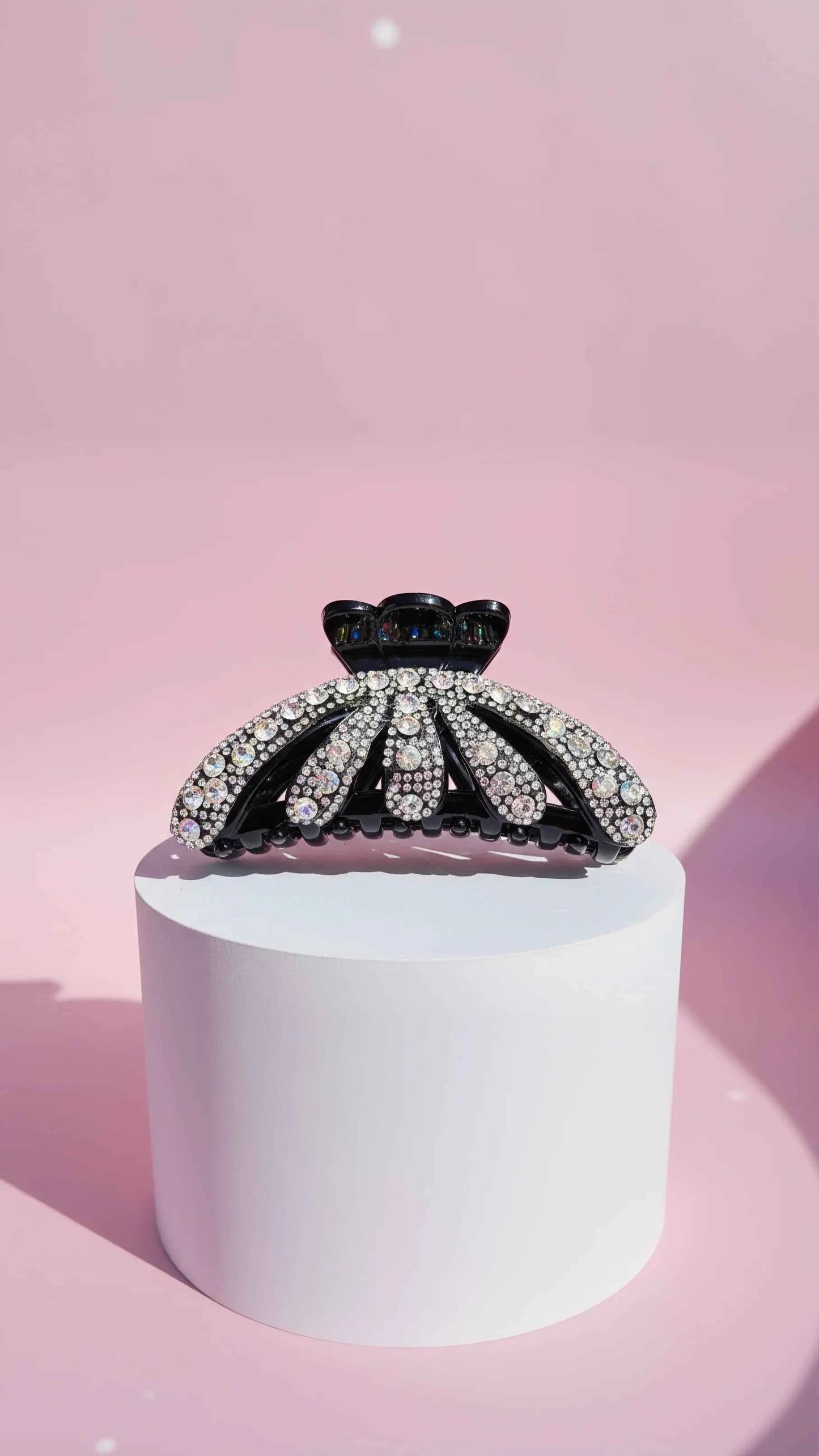 Queen Crystal Hair Clamps Pack of 12