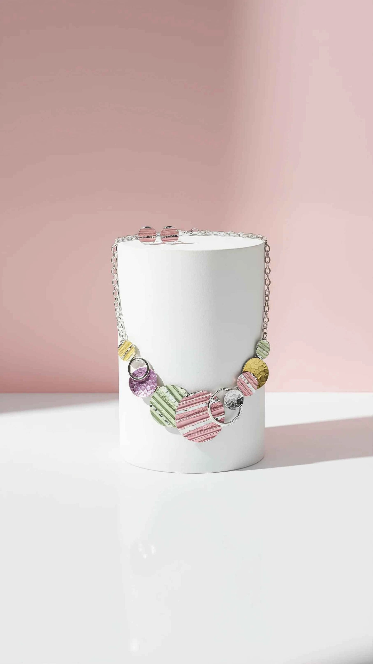 Abstract Disc Necklace & Earrings Set