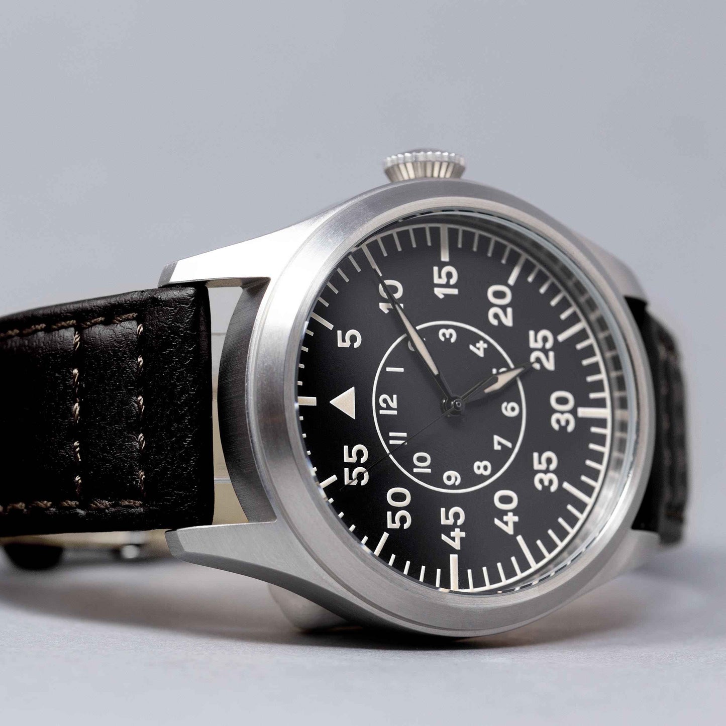 'Turbulence' Cat.2 Aviator's Watch (46mm) | Rook Black