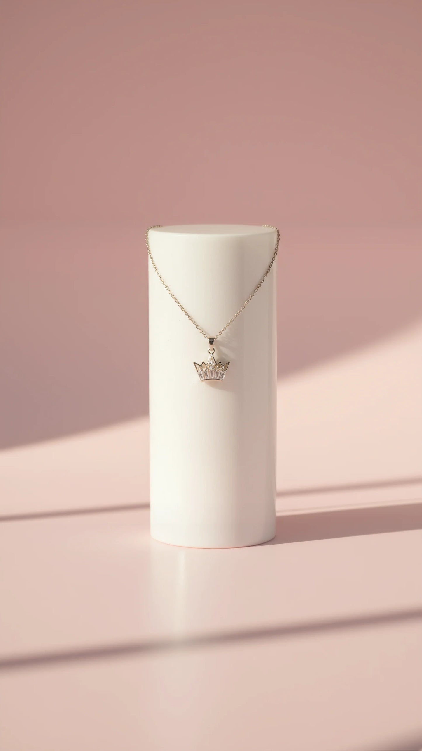 Crown Crystal Pendant Necklace