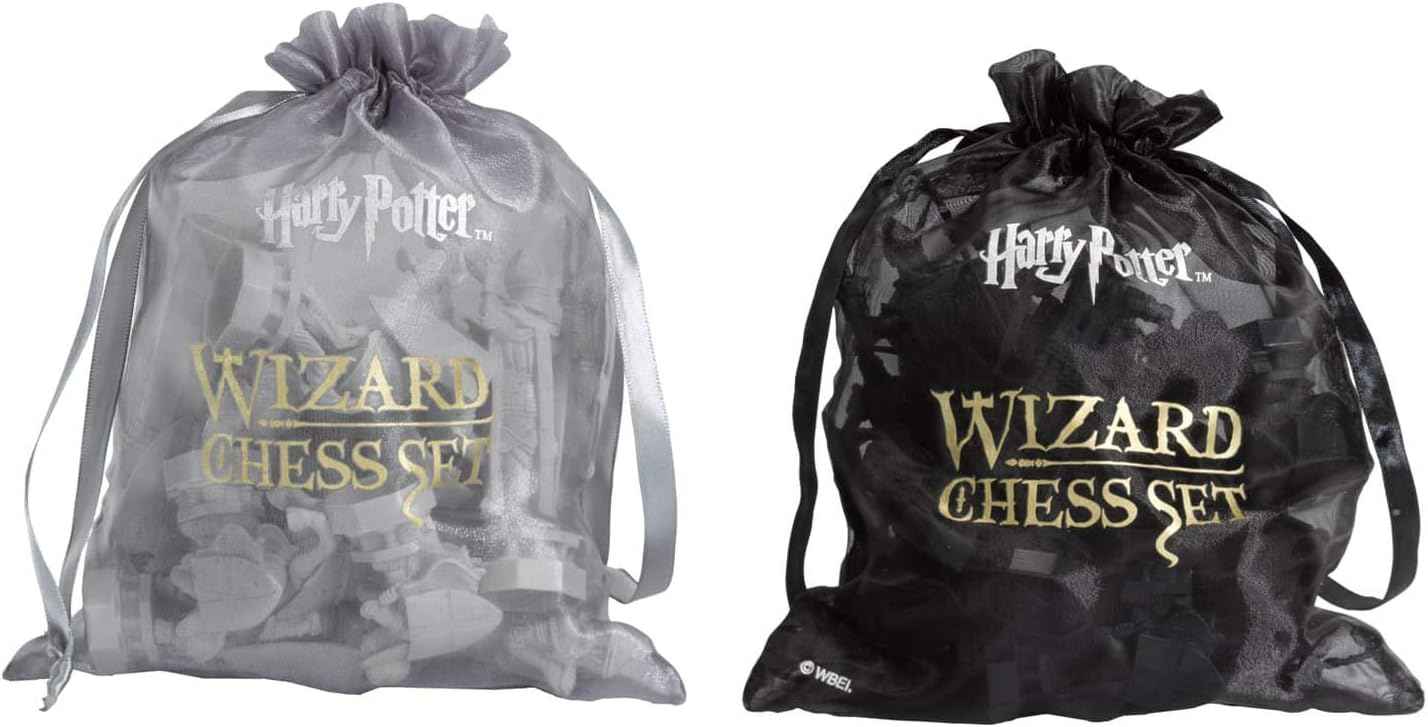 The Noble Collection Harry Potter Wizard Chess Set