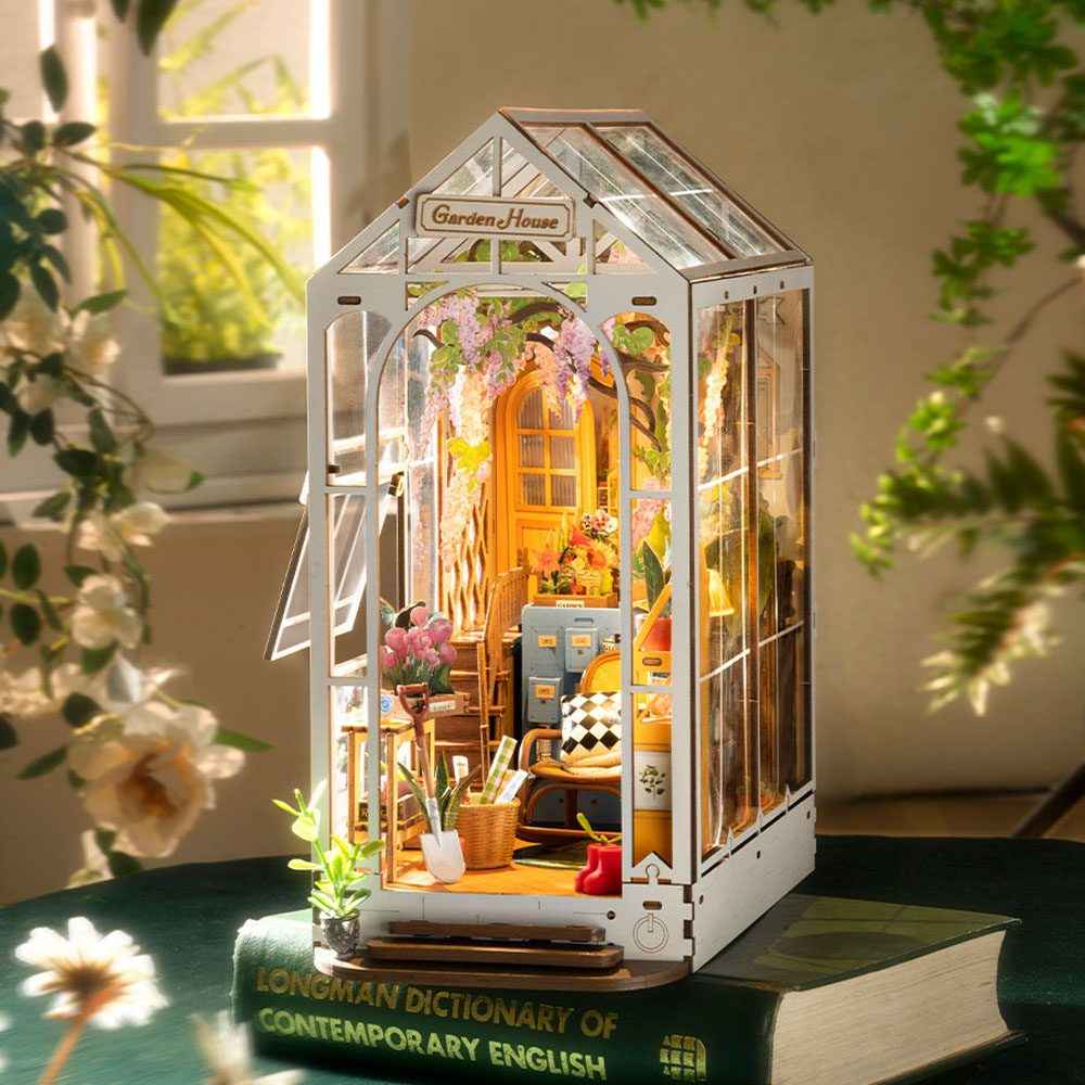 Rolife Garden House Book Nook 3D Wooden Model Kit