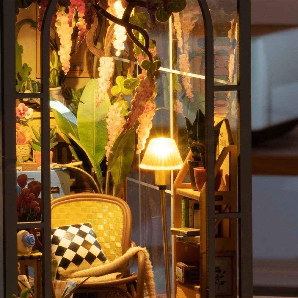 Rolife Garden House Book Nook 3D Wooden Model Kit