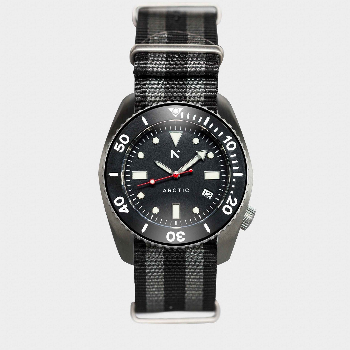 'Arctic' 500m Dive Watch (43mm) | Classic NATO