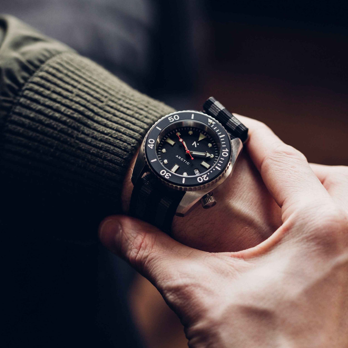 'Arctic' 500m Dive Watch (43mm) | Classic NATO