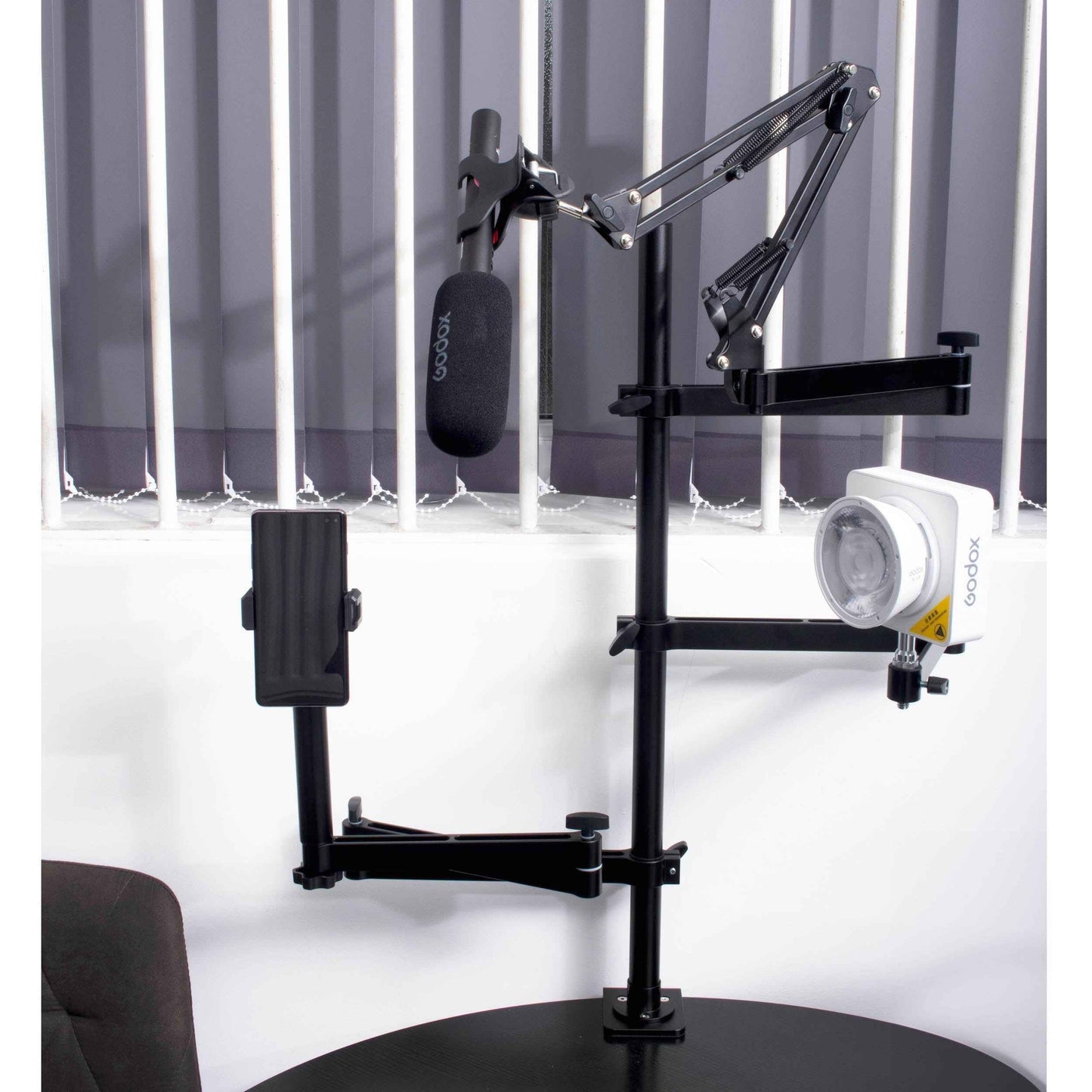 Table Stand Gear Tree with Three Arms