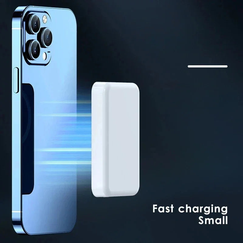 Compact fast charging power bank magnetically attaches to smartphone