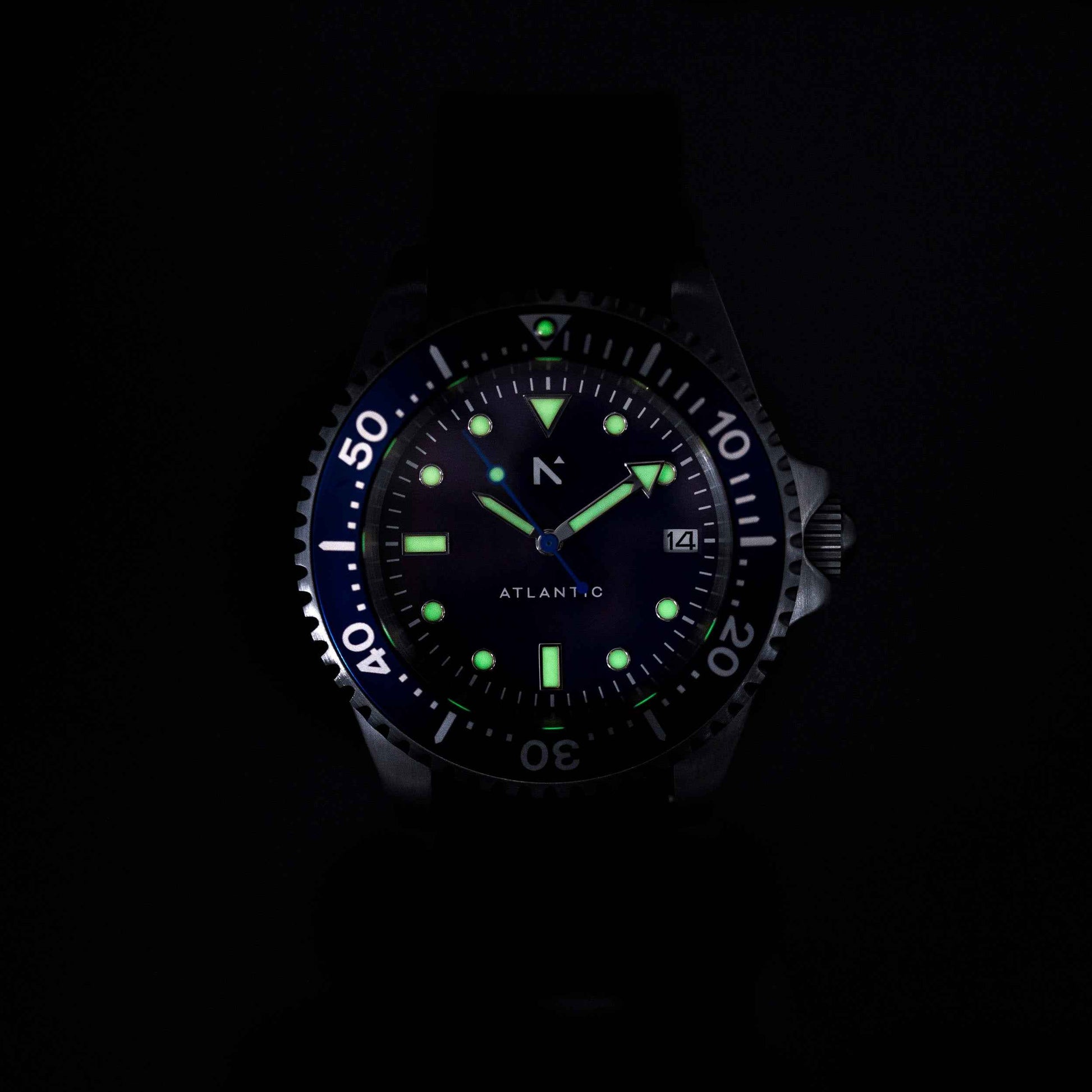 'Atlantic' Dive Watch (40mm) | Deep Night
