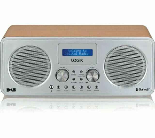 LOGIK L75DAB20 PORTABLE DAB+ FM BLUETOOTH 5.0 RADIO SILVER & WOOD USB