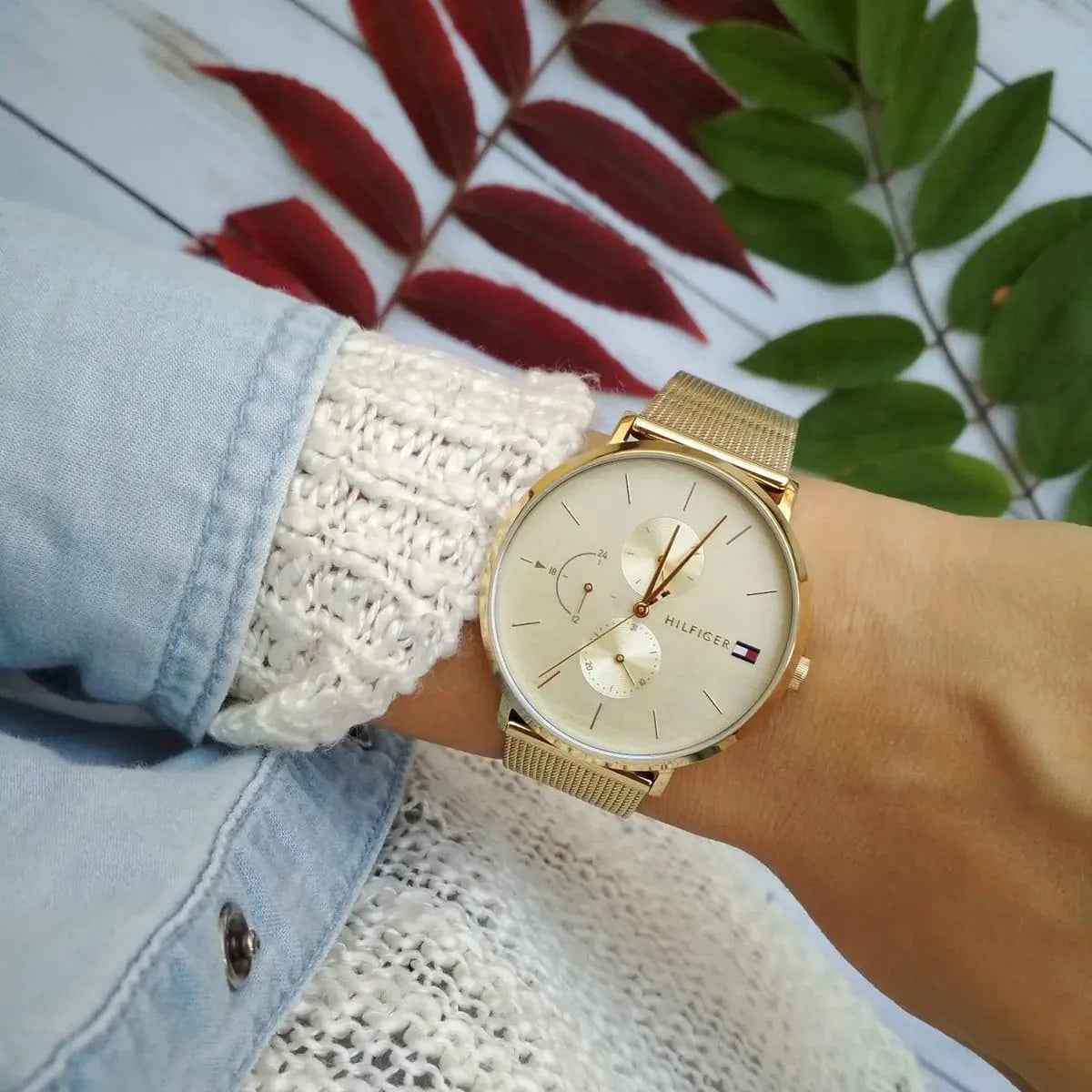 Tommy Hilfiger 1781943 Jenna Women's Gold Mesh Watch